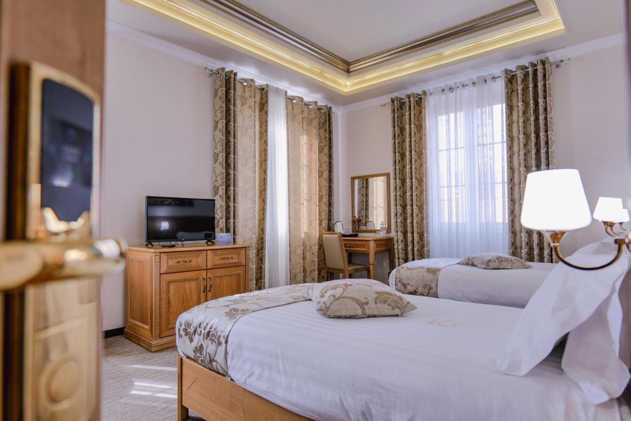 Hotel Boka 티라나 외부 사진